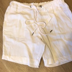 Lilla P brand new white linen& rayon shorts - med